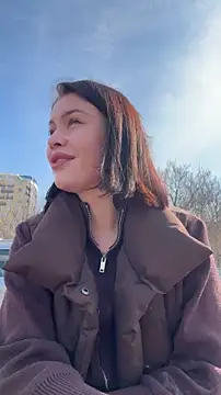 KikiWatson online show from March 22, 7:45 am