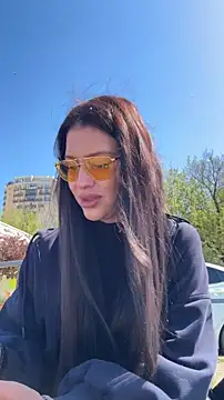 KikiWatson online show from April 17, 8:06 am