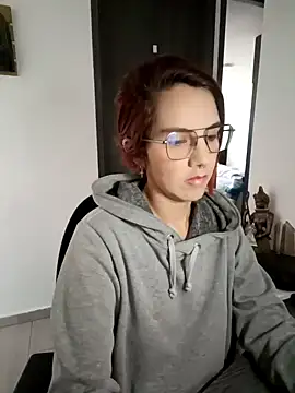 your red rose  online show from January 14, 1:38 pm