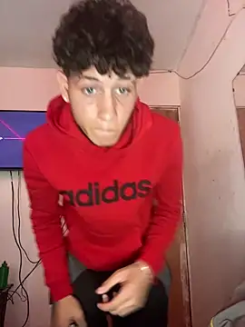 Snapshot of LatinBoysxxx chatting on March 20, 7:04 pm LatinBoysxxx online show from March 20, 7:04 pm