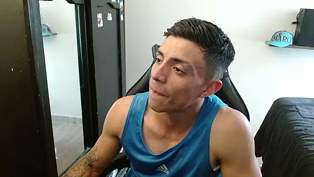 kv   xxx  online show from February 5, 8:46 pm