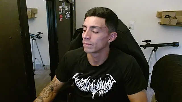 kv   xxx  online show from April 21, 8:55 pm