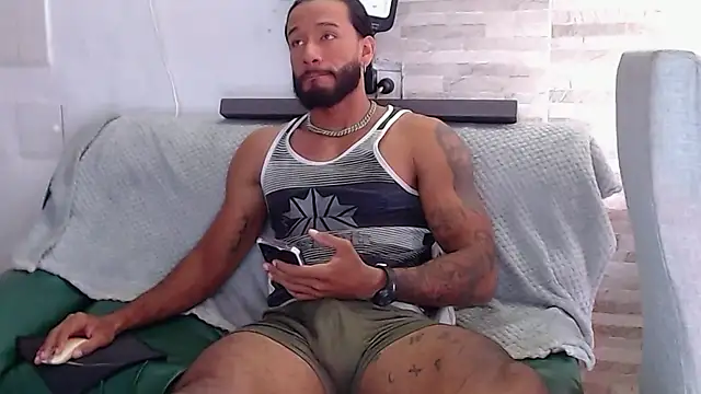 Snapshot of _jhon_connor_ chatting on February 2, 7:23 pm jhon connor online show from February 2, 7:23 pm