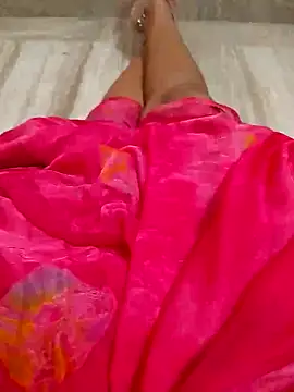 Snapshot of sneha_telugu_girl chatting on December 17, 4:11 pm sneha telugu girl online show from December 17, 4:11 pm