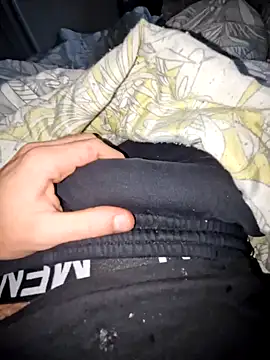 Landryyyyy online show from December 11, 8:15 am