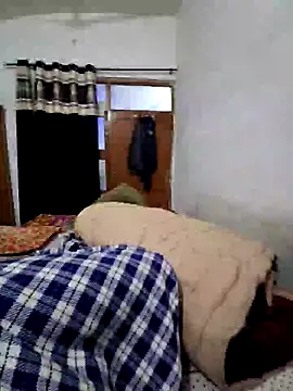 menakshiiikaur online show from December 14, 2:21 pm