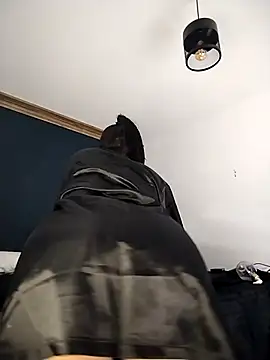 AlessiaVal  online show from February 4, 5:30 pm