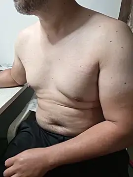 Snapshot of pob_cam chatting on February 9, 9:19 pm pob cam online show from February 9, 9:19 pm