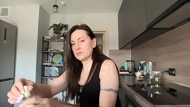 jainesummer online show from April 13, 9:04 am