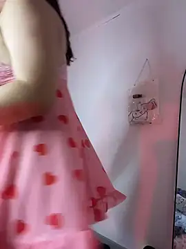 MadelineBenet online show from March 22, 3:32 am