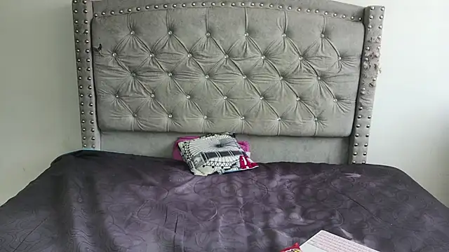 Nesuko kamado  online show from December 21, 4:25 pm