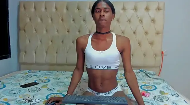 Snapshot of angelica_sexy1 chatting on February 11, 10:28 pm angelica sexy1 online show from February 11, 10:28 pm