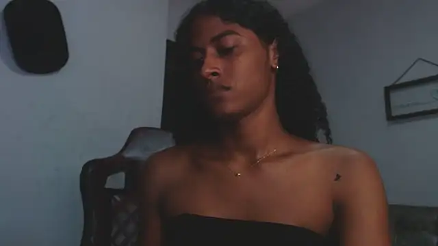 Snapshot of angelica_sexy1 chatting on October 3, 7:33 pm angelica sexy1 online show from October 3, 7:33 pm