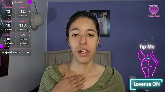 Snapshot of stephania_t chatting on June 2, 3:25 pm stephania t online show from June 2, 3:25 pm