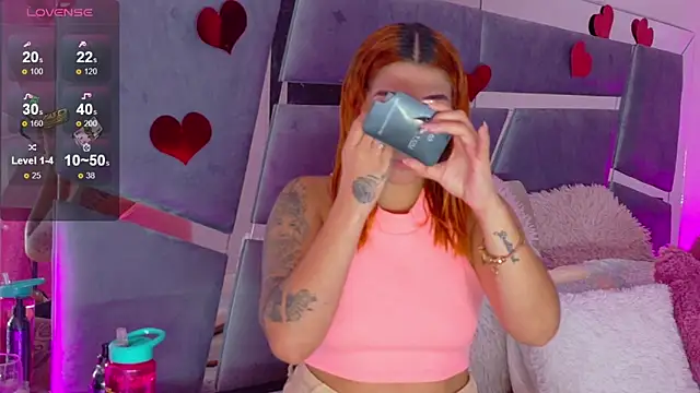 Alba Grey online show from February 21, 9:00 pm