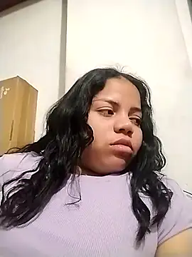 Snapshot of Elaa_euphoria chatting on December 22, 11:52 pm Elaa euphoria online show from December 22, 11:52 pm