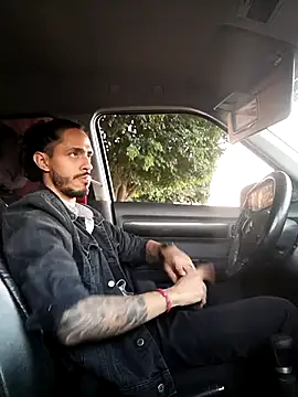 Snapshot of Donstark6669 chatting on January 6, 12:16 am Donstark6669 online show from January 6, 12:16 am