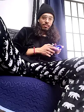 Snapshot of Donstark6669 chatting on January 10, 8:26 pm Donstark6669 online show from January 10, 8:26 pm