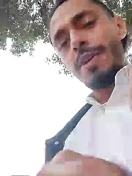 Snapshot of Donstark6669 chatting on February 10, 12:52 am Donstark6669 online show from February 10, 12:52 am