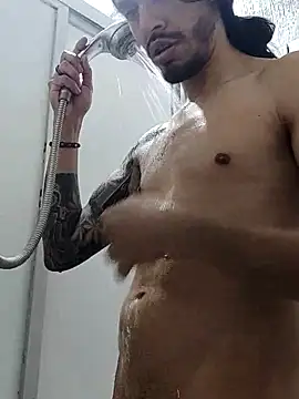 Snapshot of Donstark6669 chatting on February 15, 2:15 am Donstark6669 online show from February 15, 2:15 am