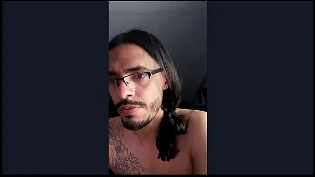 Snapshot of Donstark6669 chatting on March 16, 9:58 pm Donstark6669 online show from March 16, 9:58 pm