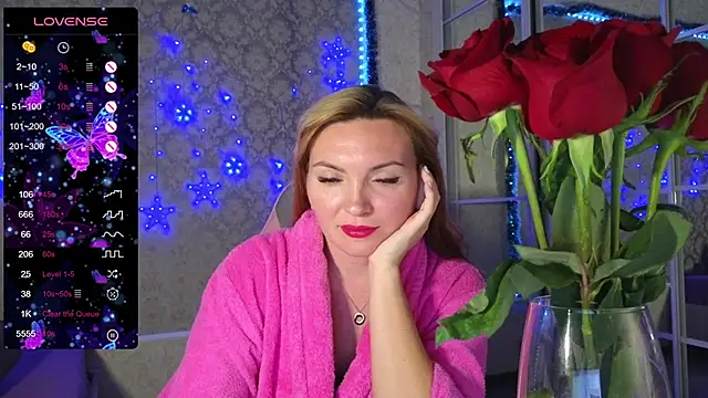 -DIVORA- online show from December 26, 6:33 pm