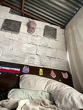 Snapshot of ElNegroRony chatting on February 21, 9:22 pm ElNegroRony online show from February 21, 9:22 pm