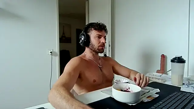 alpha-hunk online show from March 14, 10:53 am