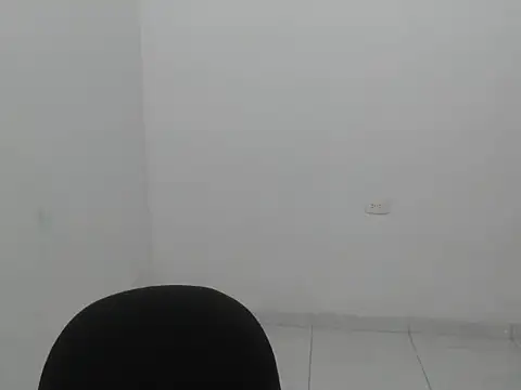Snapshot of estefania224 chatting on May 1, 12:48 am estefania224 online show from May 1, 12:48 am