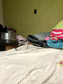 aurora divine online show from January 9, 1:30 am