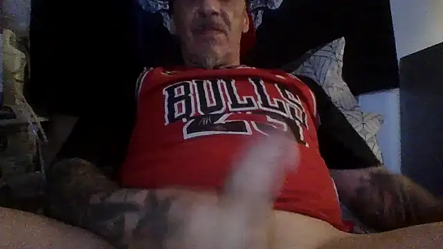 Snapshot of CandiedPompano chatting on June 11, 12:43 am CandiedPompano online show from June 11, 12:43 am