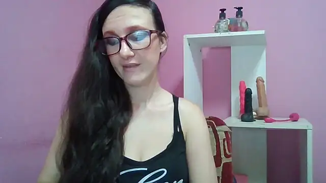 Snapshot of LolaBoobs chatting on April 21, 7:14 am LolaBoobs online show from April 21, 7:14 am
