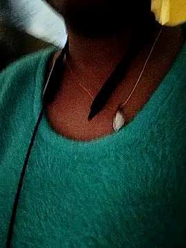 ruhi2003 online show from December 21, 7:03 am