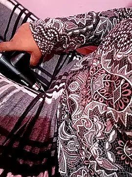 ruhi2003 online show from January 29, 7:25 am