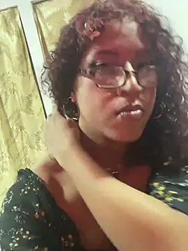 Snapshot of zahrivk1 chatting on February 2, 1:34 am zahrivk1 online show from February 2, 1:34 am