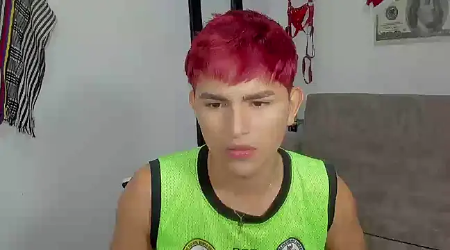 Snapshot of Lyam_ap chatting on December 27, 7:40 am Lyam ap online show from December 27, 7:40 am