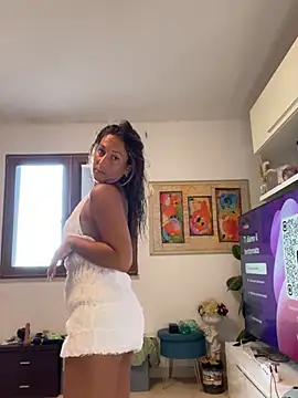 feetqueen96 online show from June 30, 4:19 pm