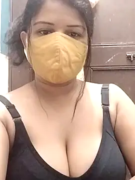 Snapshot of Dr_Chhaya chatting on October 30, 5:31 am Dr Chhaya online show from October 30, 5:31 am