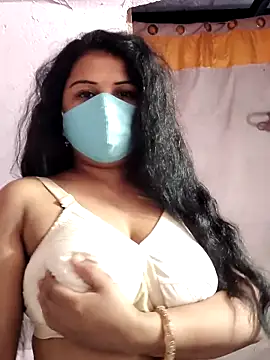 Snapshot of Dr_Chhaya chatting on February 14, 2:30 am Dr Chhaya online show from February 14, 2:30 am