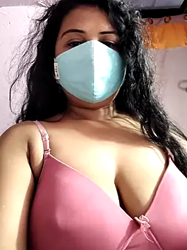 Snapshot of Dr_Chhaya chatting on February 24, 7:06 am Dr Chhaya online show from February 24, 7:06 am