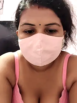 Snapshot of Dr_Chhaya chatting on June 19, 10:41 am Dr Chhaya online show from June 19, 10:41 am