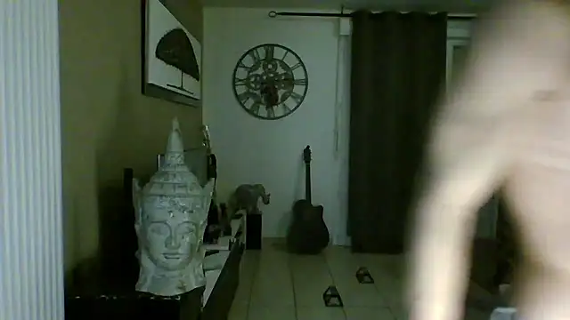 Snapshot of ApollonFit_x69 chatting on March 9, 11:35 pm ApollonFit x69 online show from March 9, 11:35 pm