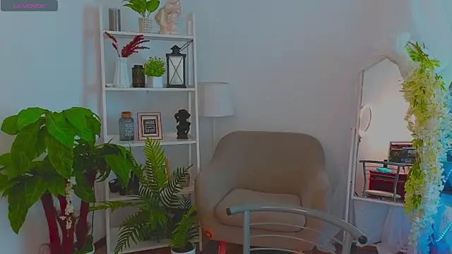 CooperAllana online show from March 11, 8:53 am