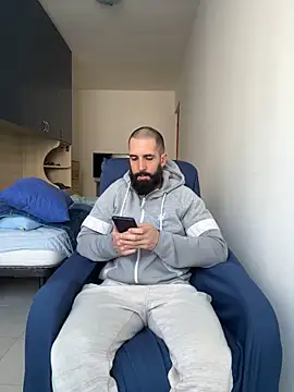 Gioeltoro89 online show from April 16, 3:24 pm