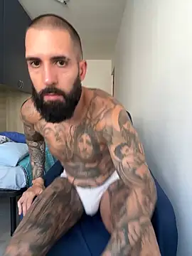 Snapshot of Gioeltoro89 chatting on June 15, 3:14 pm Gioeltoro89 online show from June 15, 3:14 pm