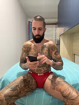 Snapshot of Gioeltoro89 chatting on June 22, 6:05 pm Gioeltoro89 online show from June 22, 6:05 pm