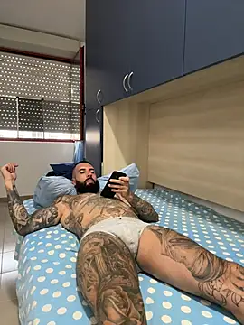 Snapshot of Gioeltoro89 chatting on June 30, 6:09 pm Gioeltoro89 online show from June 30, 6:09 pm