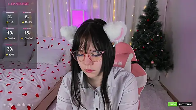 Snapshot of ClaireFaers_ chatting on December 12, 9:40 am ClaireFaers  online show from December 12, 9:40 am