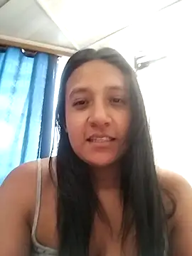 Snapshot of cami_victoria chatting on January 9, 7:48 pm cami victoria online show from January 9, 7:48 pm