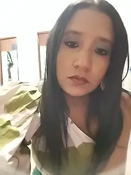 Snapshot of cami_victoria chatting on May 18, 7:31 pm cami victoria online show from May 18, 7:31 pm